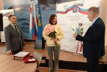 ДЕНЬ БЛАГОДАРНОСТИ И ПРИЗНАТЕЛЬНОСТИ: СВЕТЛАНУ АСТАШЁВУ ПРОВОДИЛИ НА ЗАСЛУЖЕННЫЙ ОТДЫХ