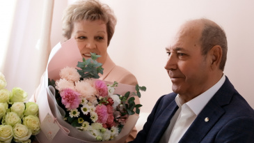 ЗОЛОТАЯ СВАДЬБА: СЕМЬЯ НИКОЛАЯ И ЛЮДМИЛЫ ЧЕРНЫХ ОТМЕТИЛА 50 ЛЕТ СОВМЕСТНОЙ ЖИЗНИ
